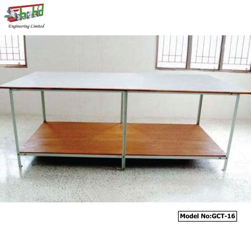 Garment-Cutting-Table