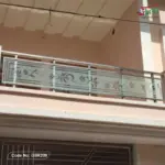 Stylish-Glass-Balcony-Railing-Ideas-for-Small-Spaces