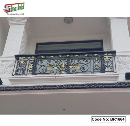 Durable & Elegant Balcony Railing Designs